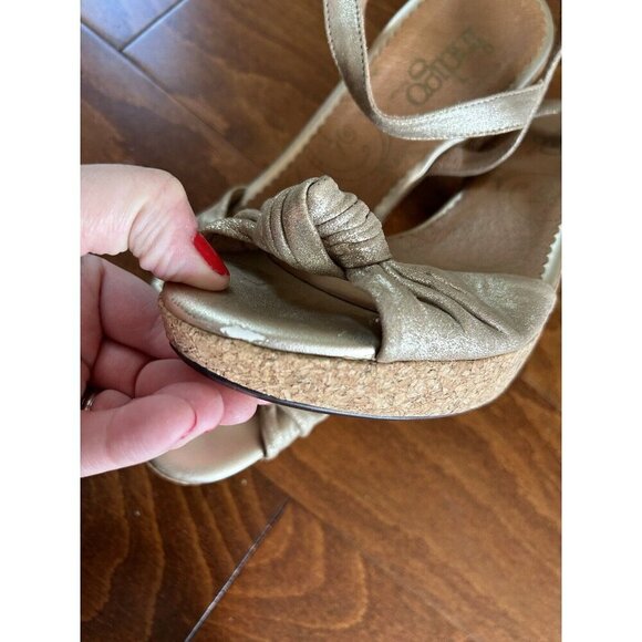 Clarks Indigo Womens Gold Metallic Knot Cork Open Toe Wedge Sandals Sz10 M - Picture 3 of 7